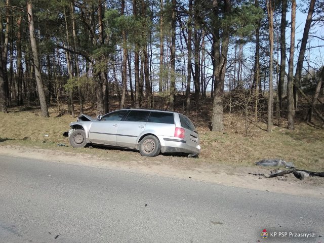 Wypadek dwóch samochodów osobowych w miejscowości Trzcianka